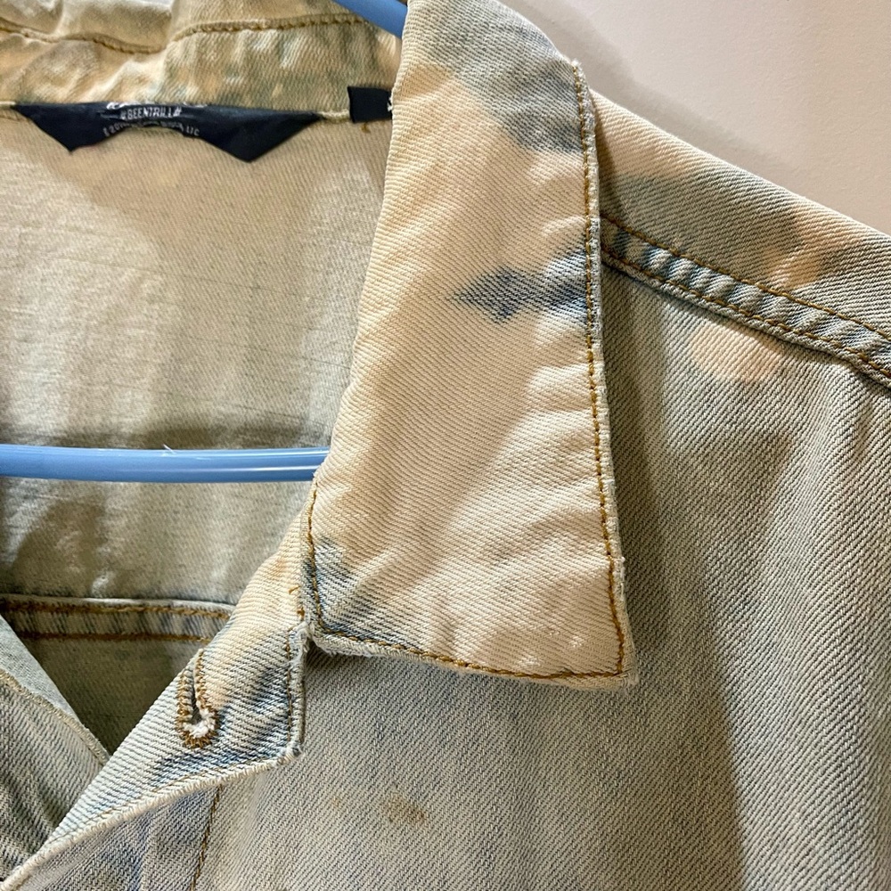 Rare Budweiser Distressed Light Blue Denim Jacket w/Embroidered Tiger Size M/L - Picture 13 of 16